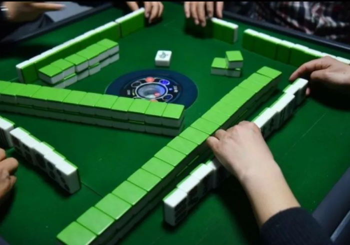 【揭秘一下】“哈哈贵阳捉鸡麻将有人开挂吗”(原来确实是有插件)