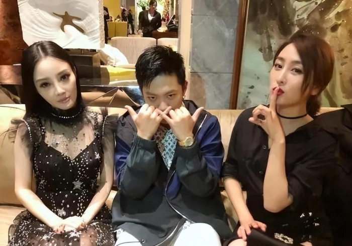 3 分 钟 学 会 “ 划 水 游 戏 怎 么 装 挂 ” 详 细 外 挂 安 装 步 骤