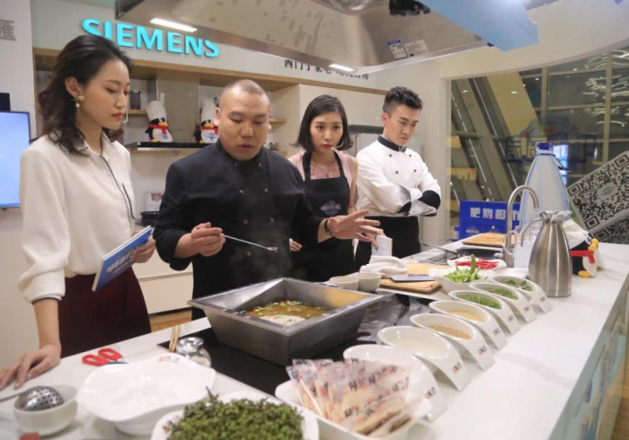 全攻略普及“微信炸 金花链接房卡”房卡详细充值 全攻略普及“微信炸 金花链接房卡”房卡详细充值