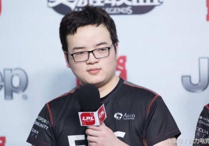 房卡必备教程“微信斗牛平台链接房卡”获取房卡教程-哔哩哔哩