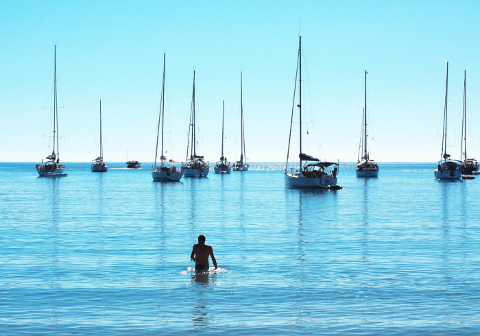 一 分 钟 了 解 ! 白 金 岛 跑 得 快 当 真 可 以 开 挂 ” ( 外 卦 神 器 下 载 ) 一 分 钟 了 解 ! 白 金 岛 跑 得 快 当 真 可 以 开 挂 ” ( 外 卦 神 器 下 载 )