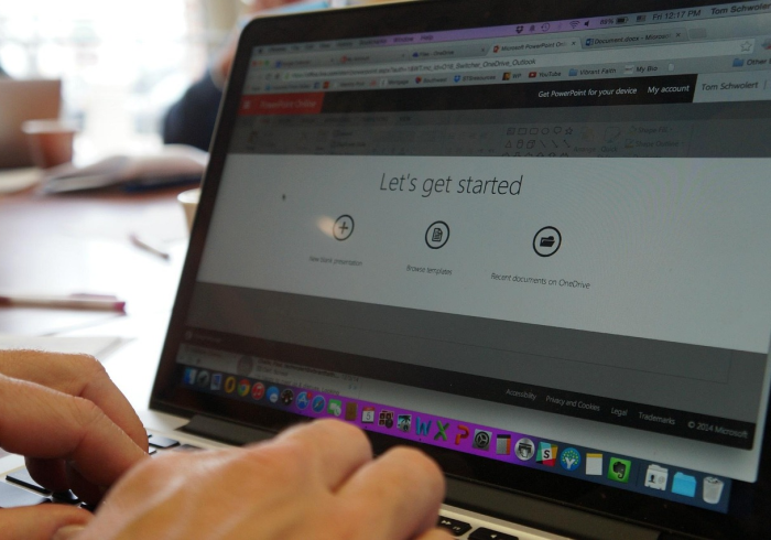 玩家必知“斗牛房卡找谁购买”购买房卡介绍